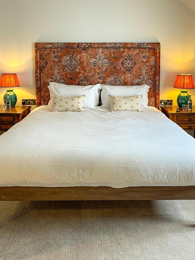 Parador 44 Cardiff Bagian luar foto